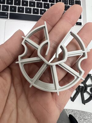 Υψηλής ποιότητας PP Universal Rebar Wheel Spacer Πλαστικό Rebar Chair Spacer για σκυρόδεμα