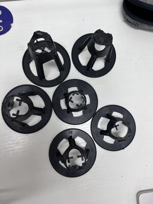 Υψηλής ποιότητας πλαστική καρέκλα διασταύρωσης γης πλάκα ελαστική στήριξη καρέκλα για κάλυψη σκυροδέματος